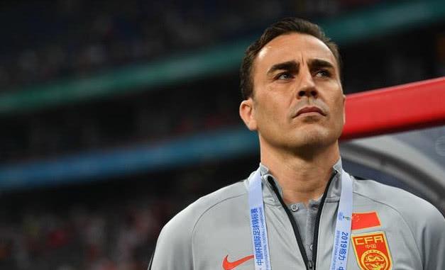  达姆施塔特老帅运筹帷幄，换人调整助球队逆转取胜  