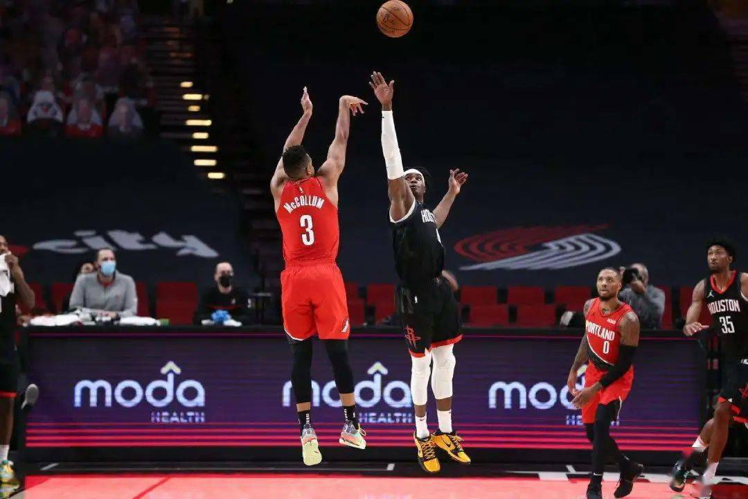  奇才普尔替补发威，末节反扑未果惜败黄蜂